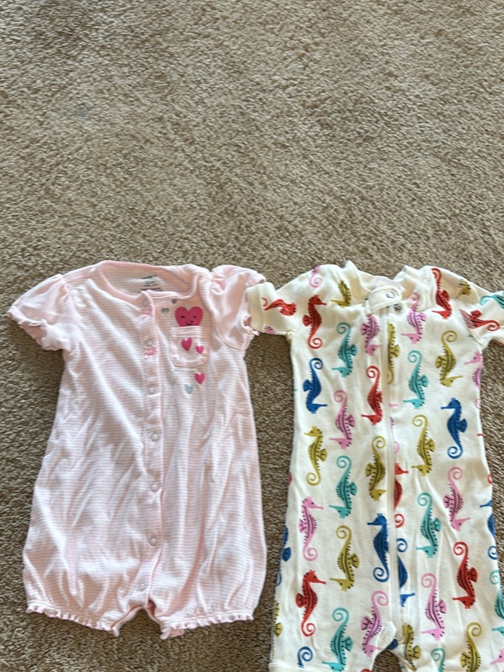 12 month size short sleeve shirt onesies